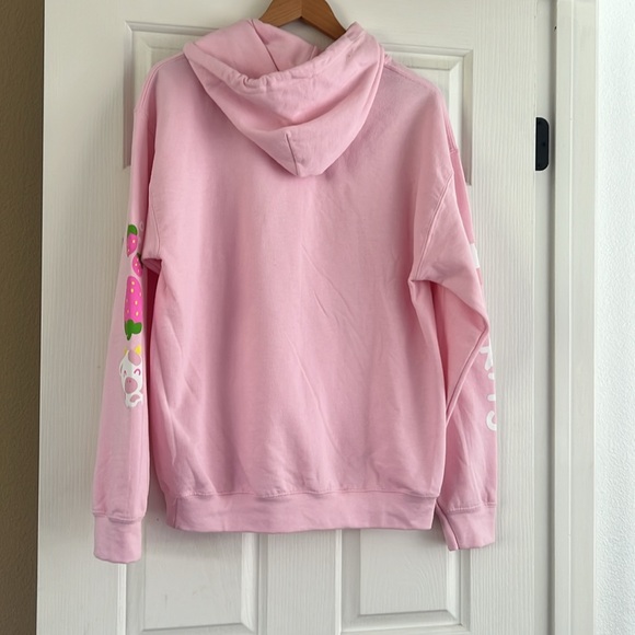 HOT TOPIC SWEATER - Picture 5 of 7